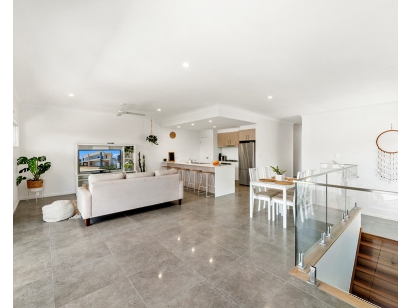 4/8 Croft Court, Tugun QLD 4224