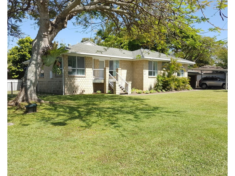 1 Floral Avenue, Tweed Heads South NSW 2486