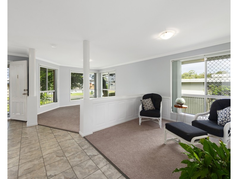 1 Floral Avenue, Tweed Heads South NSW 2486