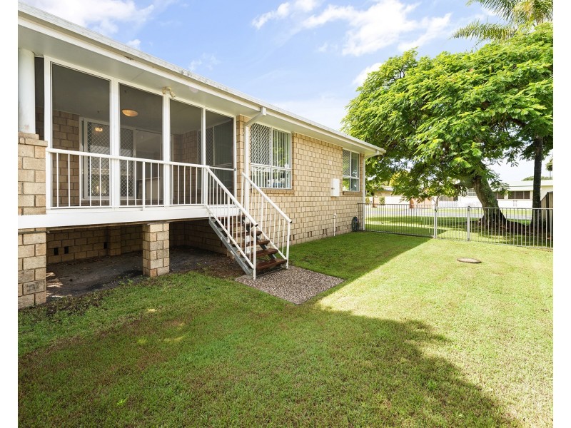 1 Floral Avenue, Tweed Heads South NSW 2486