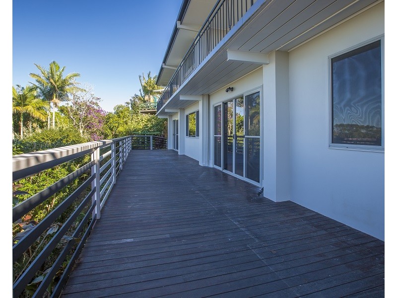 6 Blue Haze Crescent, Banora Point NSW 2486