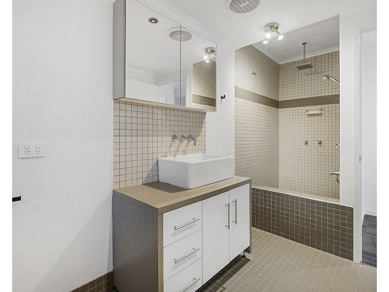 6 Blue Haze Crescent, Banora Point NSW 2486