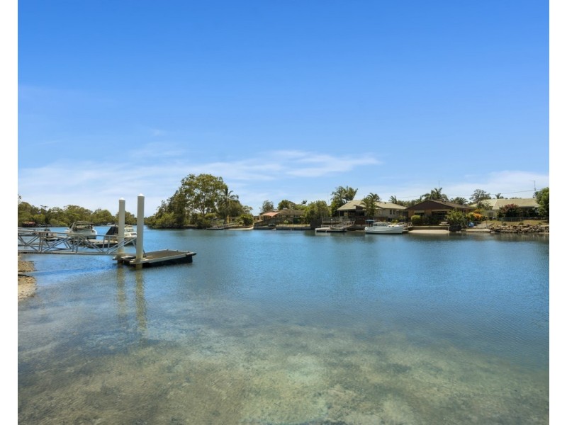 15 Gollan Drive, Tweed Heads West NSW 2485