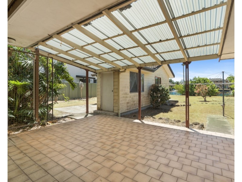 15 Gollan Drive, Tweed Heads West NSW 2485