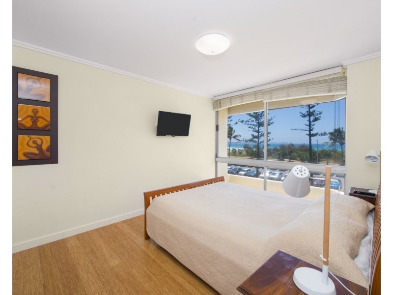 7/130 Marine Parade, Coolangatta QLD 4225