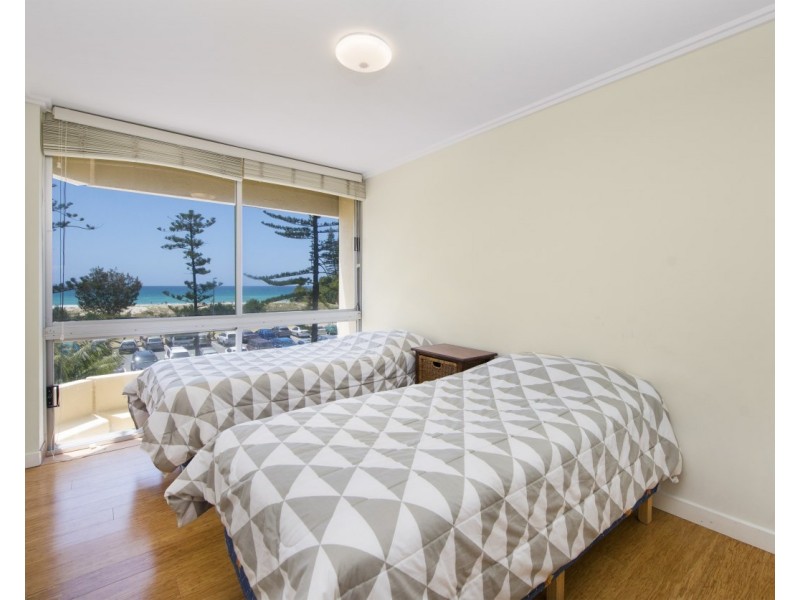 7/130 Marine Parade, Coolangatta QLD 4225