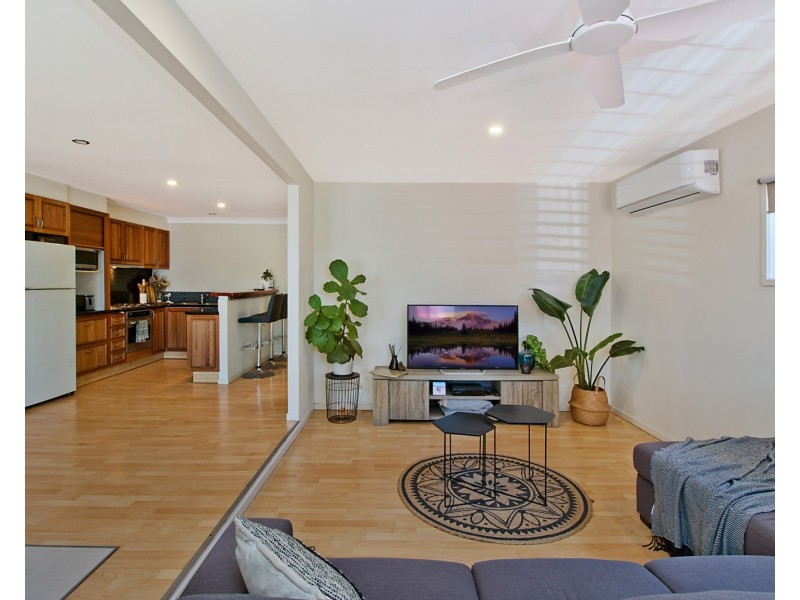 7 Blue Waters Crescent, Tweed Heads West NSW 2485