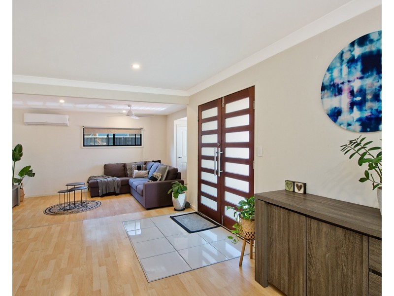 7 Blue Waters Crescent, Tweed Heads West NSW 2485