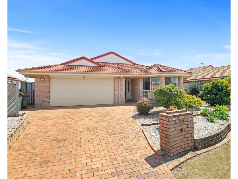 51 Winders Place, Banora Point NSW 2486