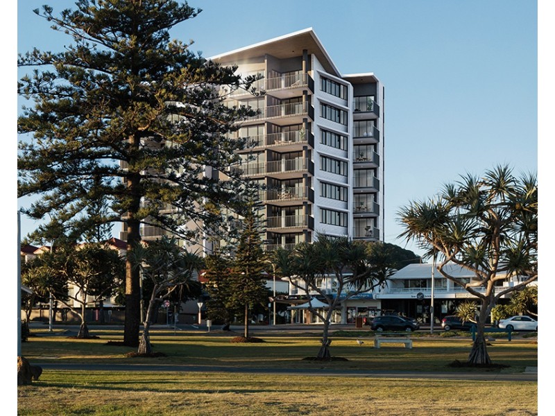 8 Churchill Street, Coolangatta QLD 4225