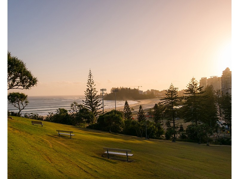 8 Churchill Street, Coolangatta QLD 4225