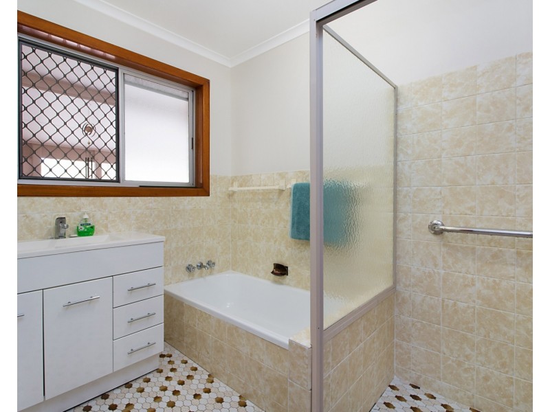 11 Jacaranda Avenue, Tweed Heads West NSW 2485