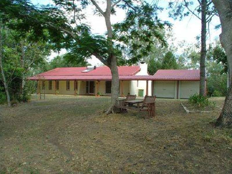 163 Riverside Avenue, Barellan Point QLD 4306