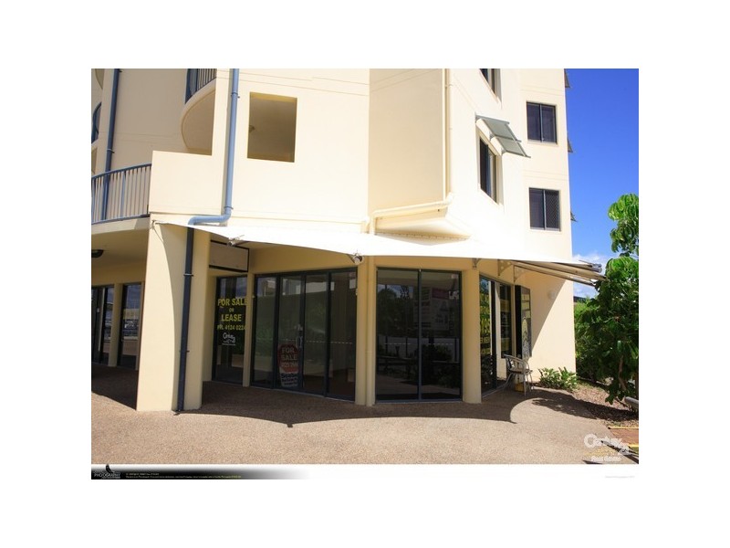 Shop 1 Mantra Resort, Hervey Bay QLD 4655