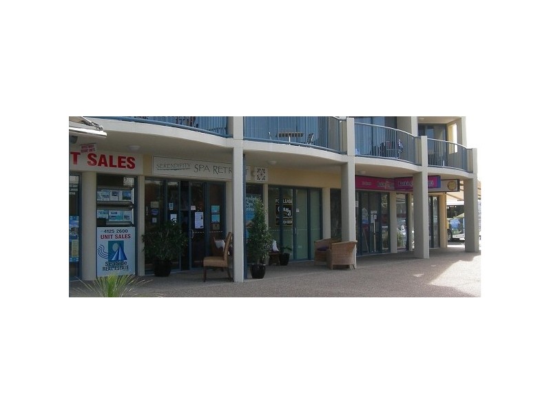 Shop 3 Mantra Resort, Hervey Bay QLD 4655