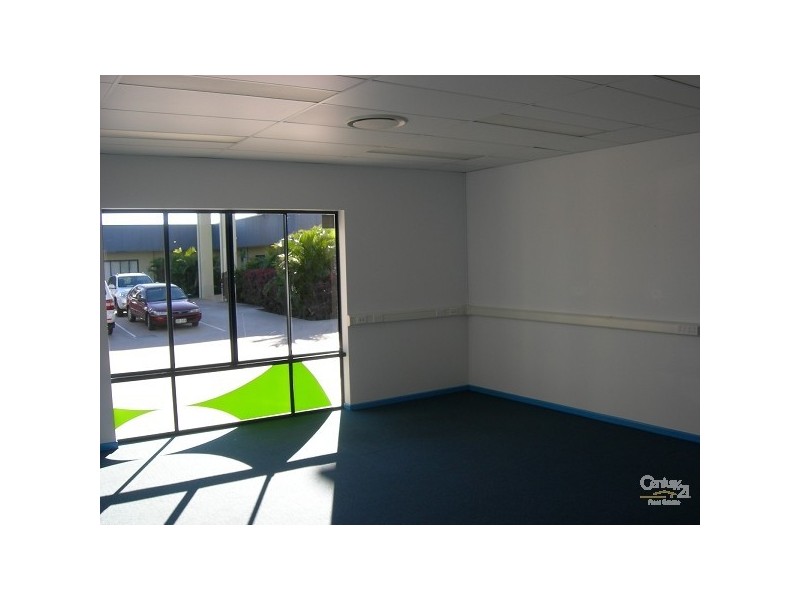 166 Boat Harbour Drive, Hervey Bay QLD 4655