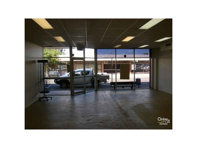 2/6 Torquay Road, Hervey Bay QLD 4655