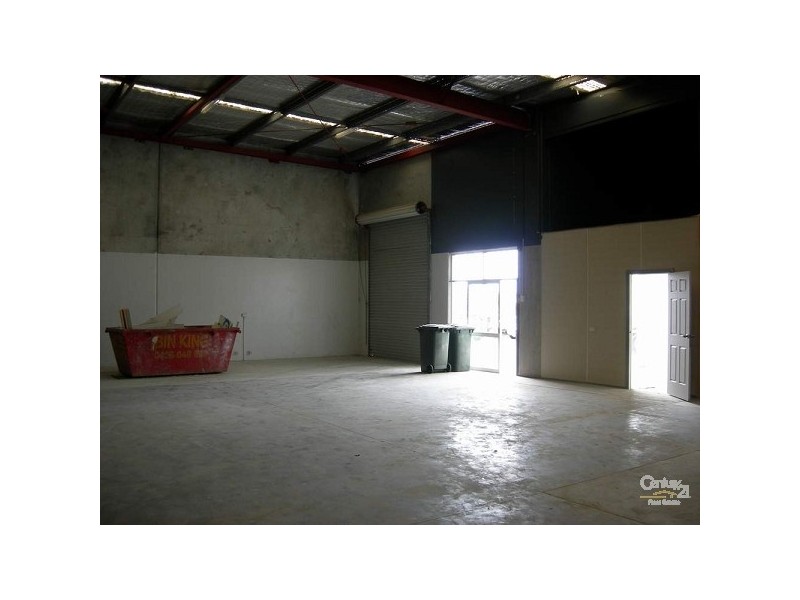 2 & 3/109 Beach Road, Hervey Bay QLD 4655