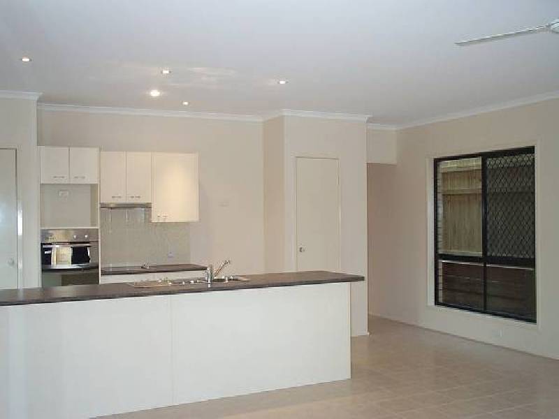 41A Palmtree Avenue, Scarborough QLD 4020