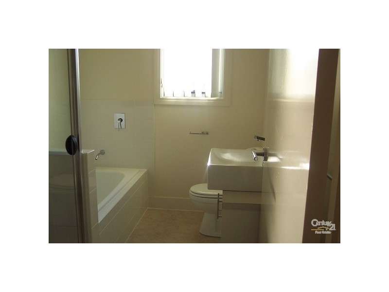 8/15-17 Caroline Street, Woody Point QLD 4019