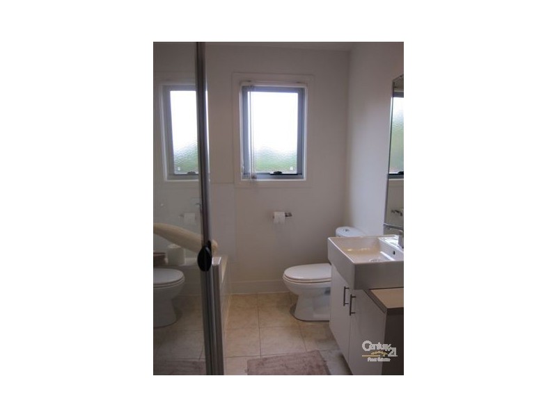 8/15-17 Caroline Street, Woody Point QLD 4019