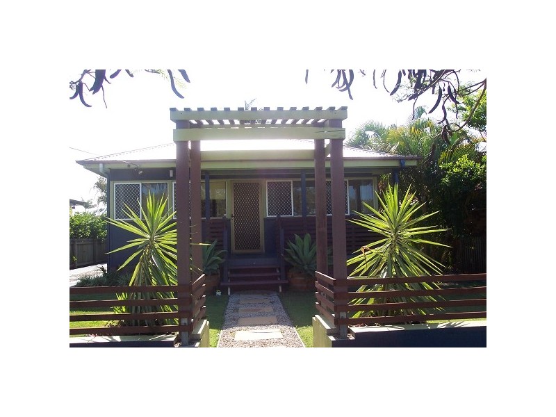 411 Scarborough Road, Scarborough QLD 4020