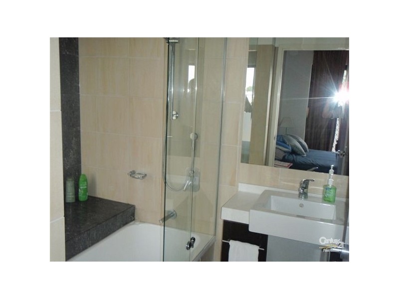 2/4 Duffield Road, Margate QLD 4019