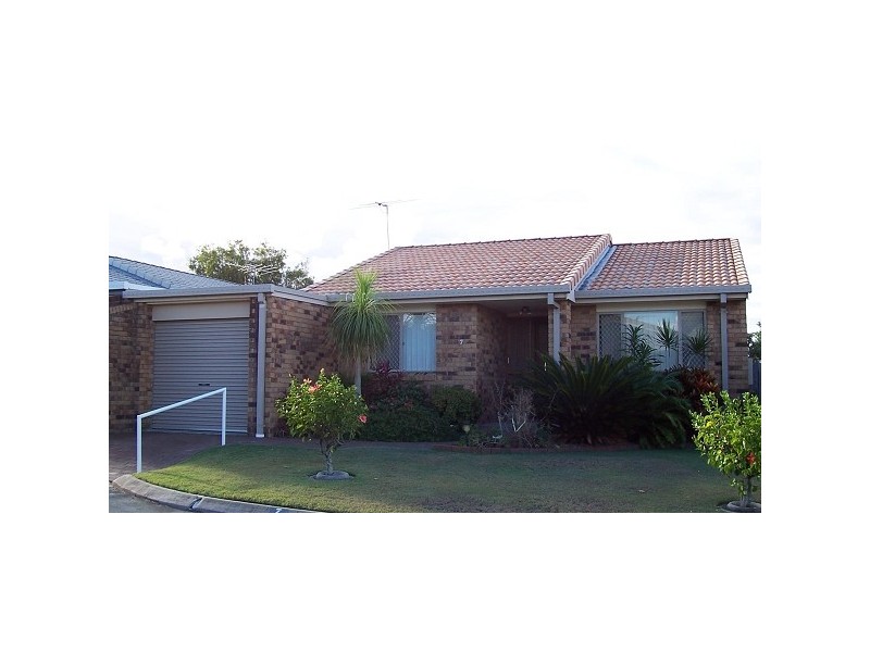 Rothwell QLD 4022