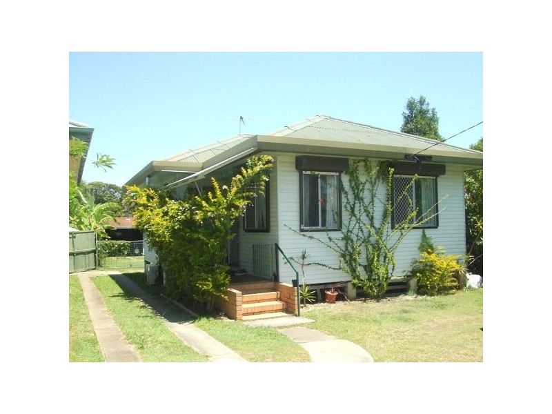 7 Westbrook Street, Woody Point QLD 4019