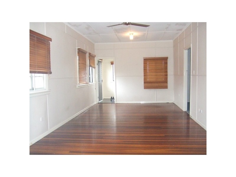 12 Turner Street, Scarborough QLD 4020