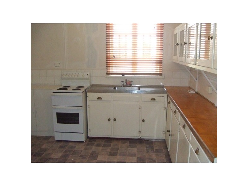 12 Turner Street, Scarborough QLD 4020