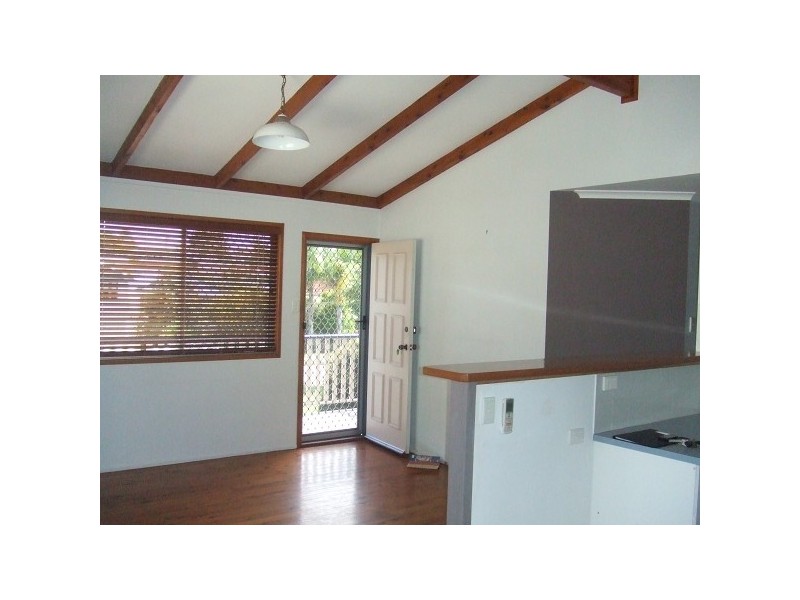 21 Alice Street, Clontarf QLD 4019