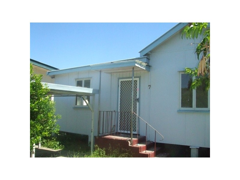 7 Joseph Street, Margate QLD 4019