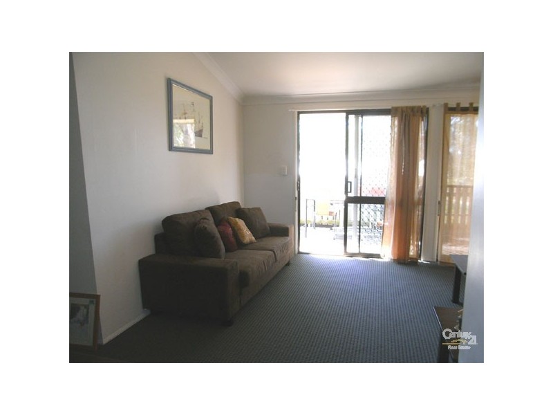 126 Lucas Drive, Lamb Island QLD 4184