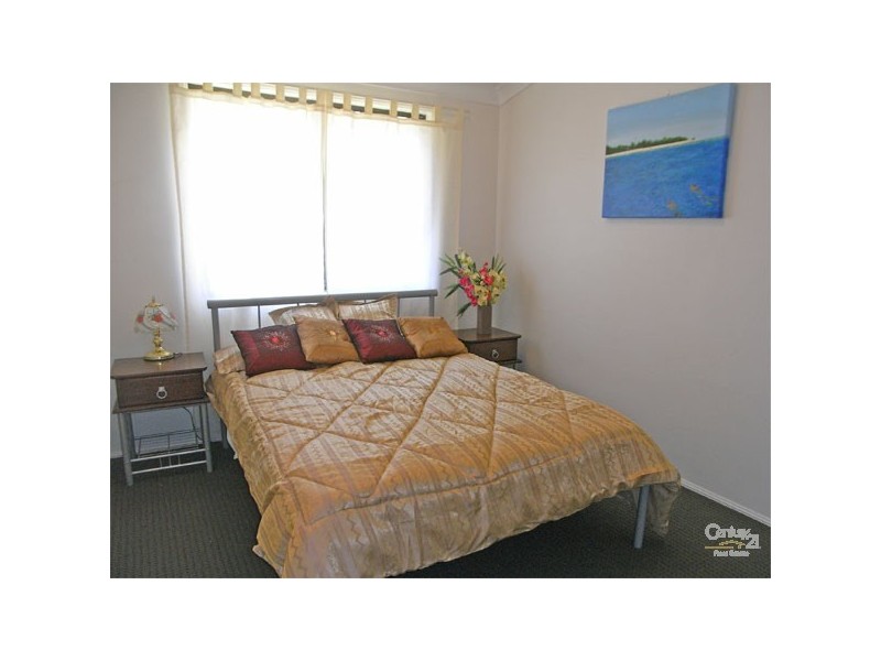 126 Lucas Drive, Lamb Island QLD 4184
