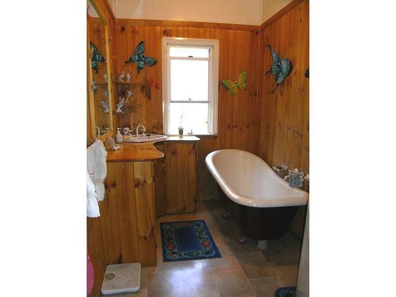 9 Wyllie Street, Redcliffe QLD 4020