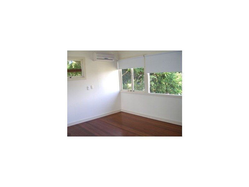 5 Alice Street, Clontarf QLD 4019