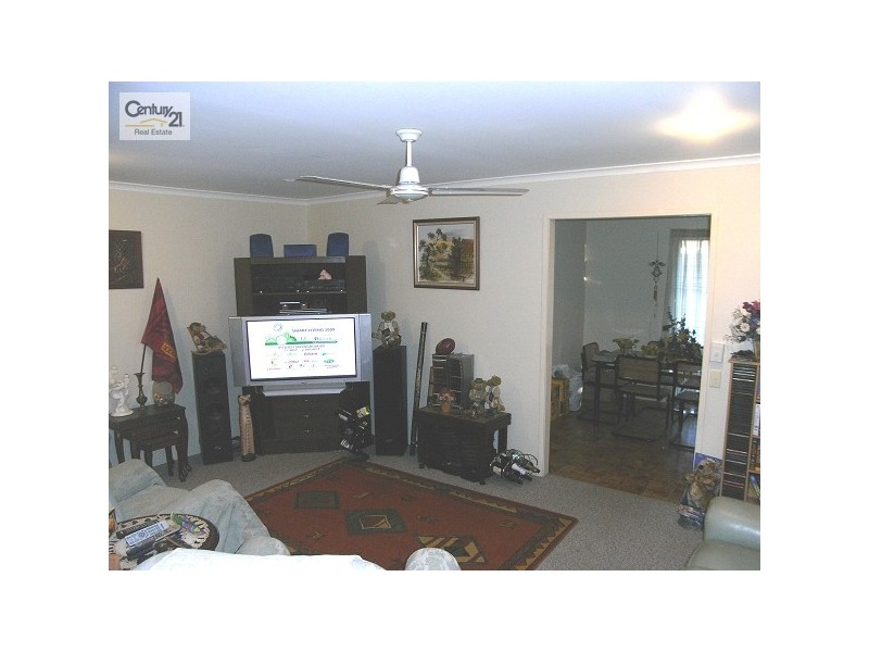 52 Spowers Street, Bongaree QLD 4507