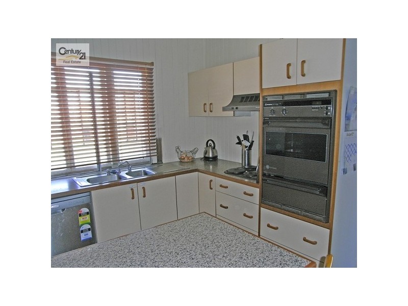 2A High Street, Redcliffe QLD 4020