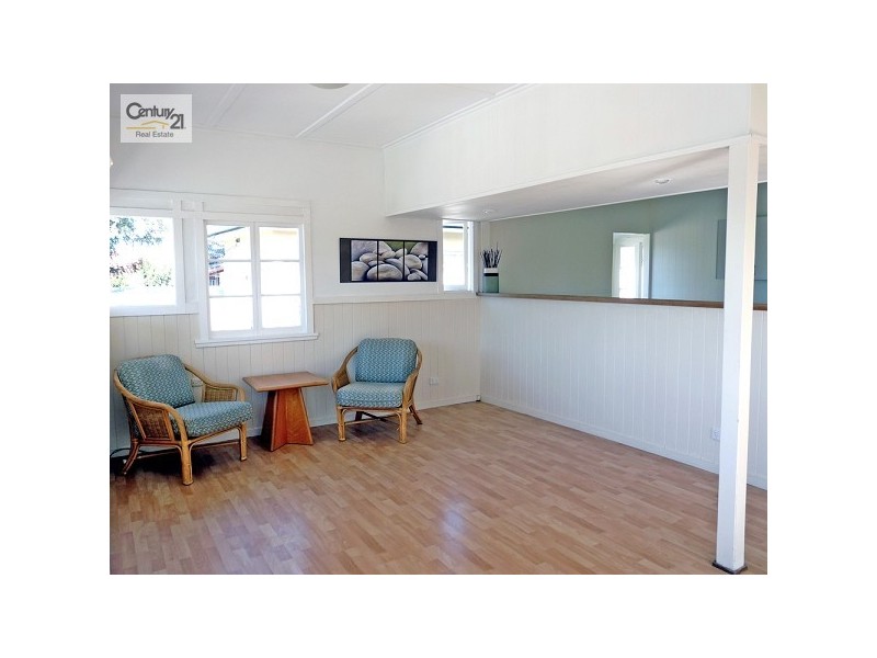 355 Oxley Avenue, Margate QLD 4019