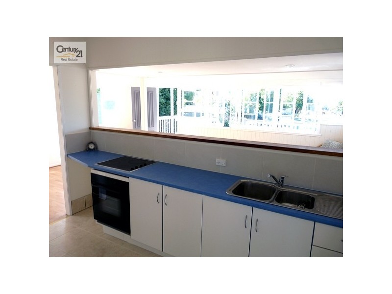 355 Oxley Avenue, Margate QLD 4019