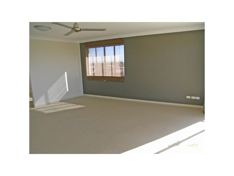 10/11 Dix Street, Redcliffe QLD 4020