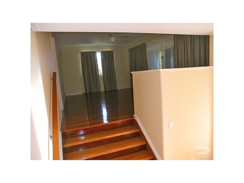 208 Maine Road, Clontarf QLD 4019