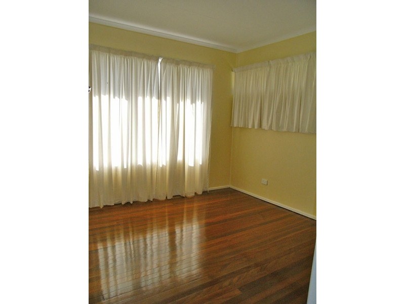 208 Maine Road, Clontarf QLD 4019