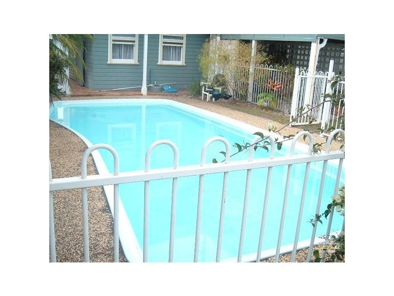 54 Prince Edward Parade, Redcliffe QLD 4020