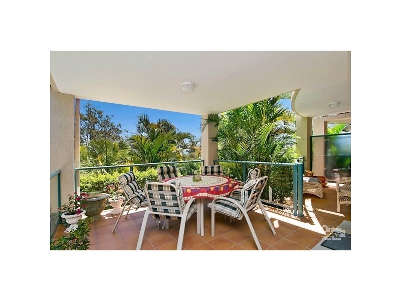 2/61 North Quay, Scarborough QLD 4020