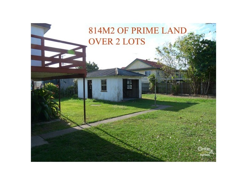 10 Warde Street, Scarborough QLD 4020