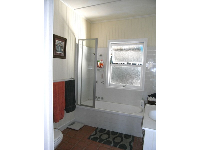 2A High Street, Redcliffe QLD 4020