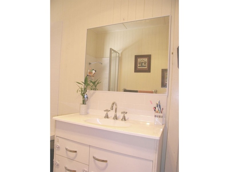 2A High Street, Redcliffe QLD 4020