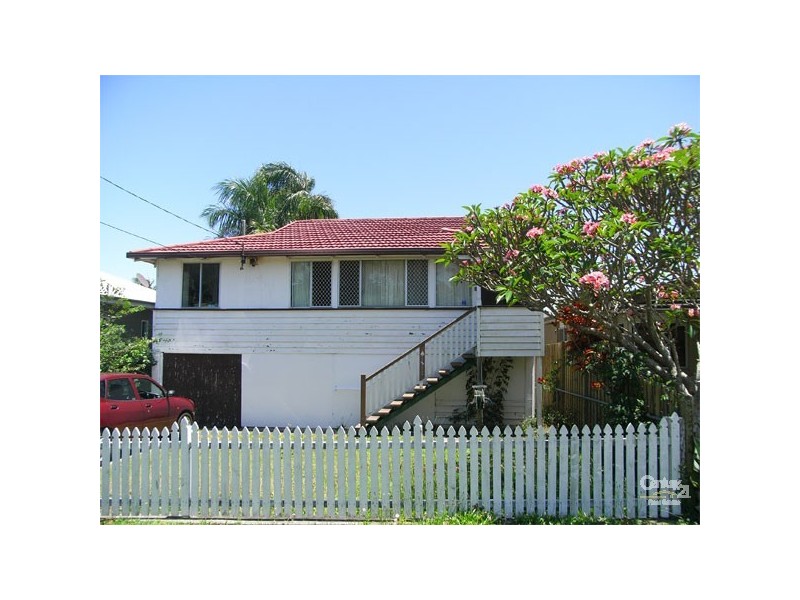 25 Kate Street, Woody Point QLD 4019